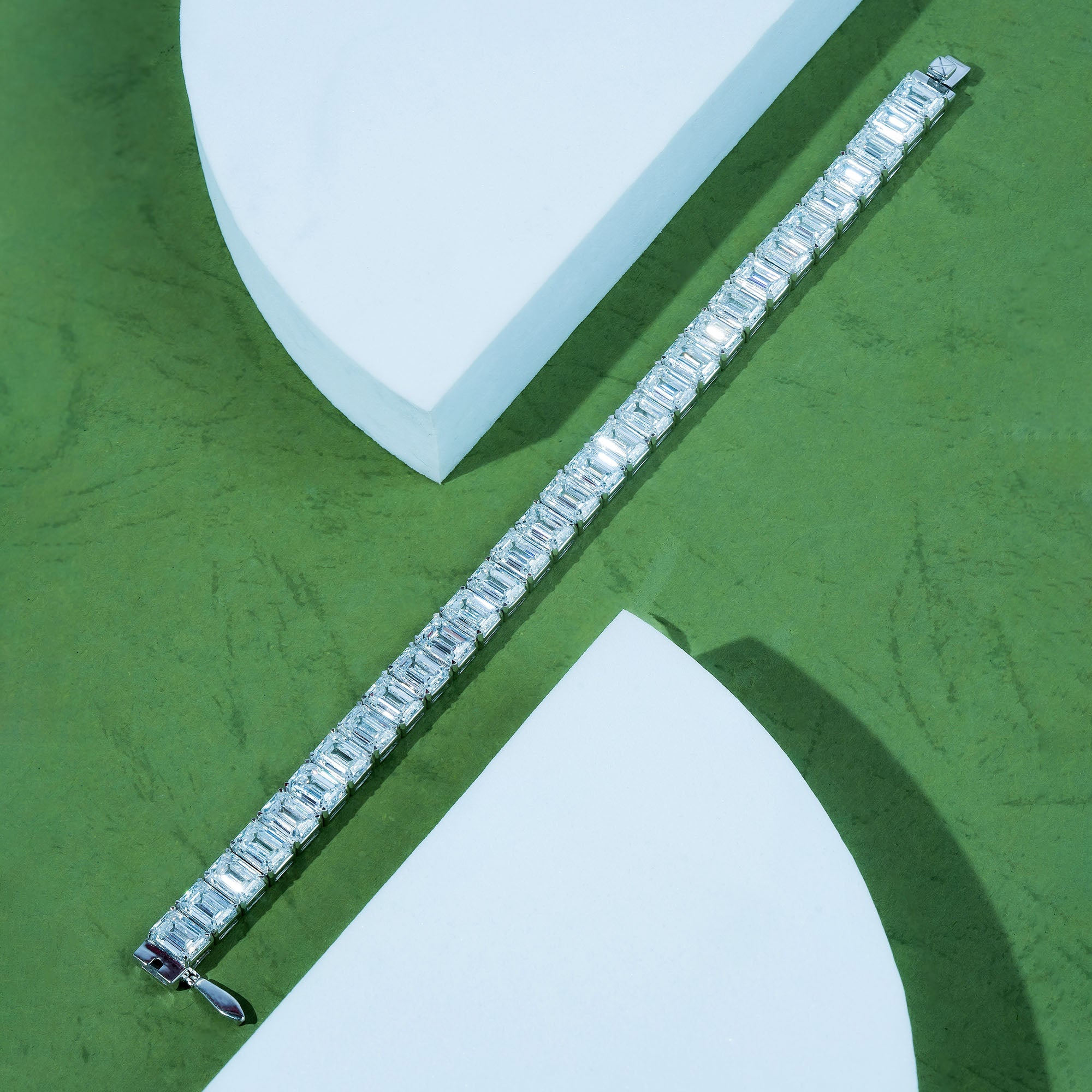 Tiger Nail Emerald Tennis Bracelet