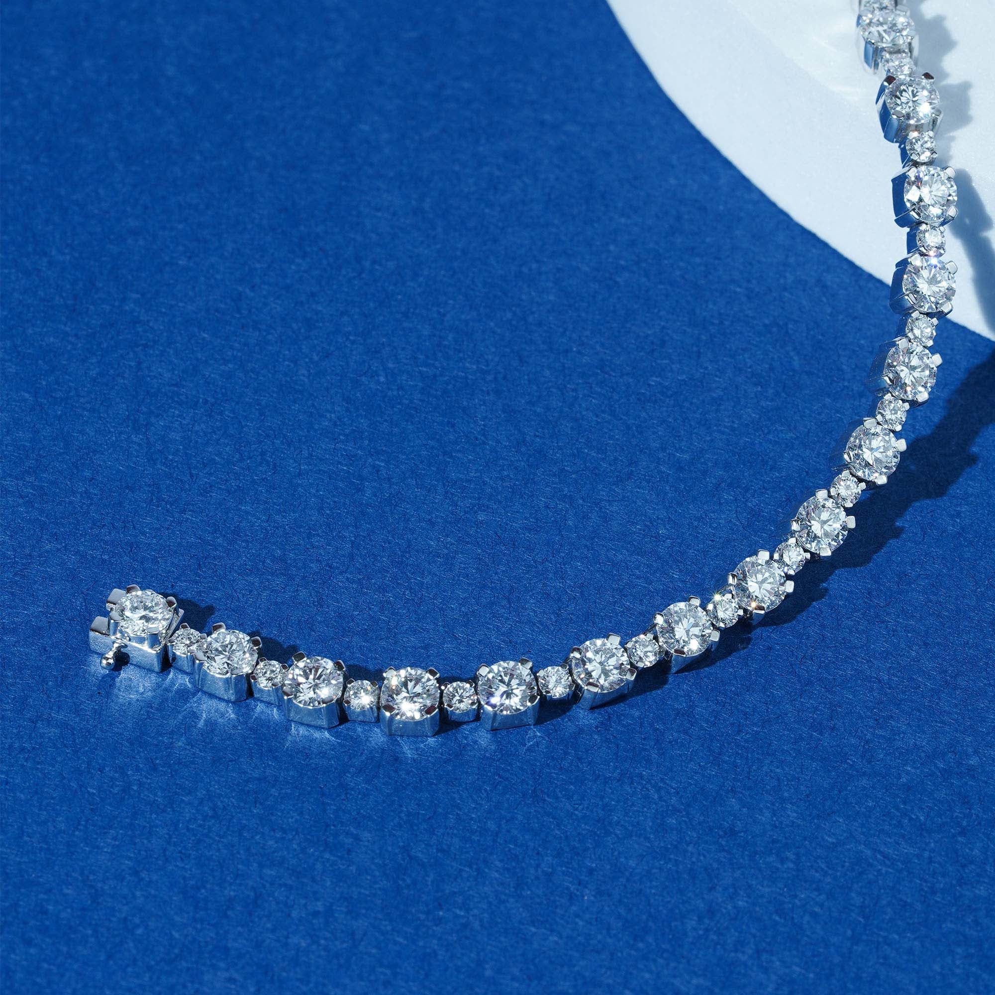 Round-Cut Diamond Line Tennis Bracelet