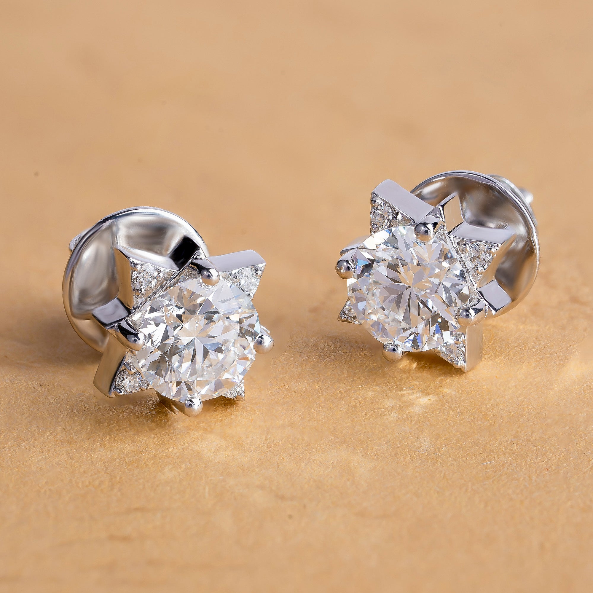 Starlight Round Diamond Studs