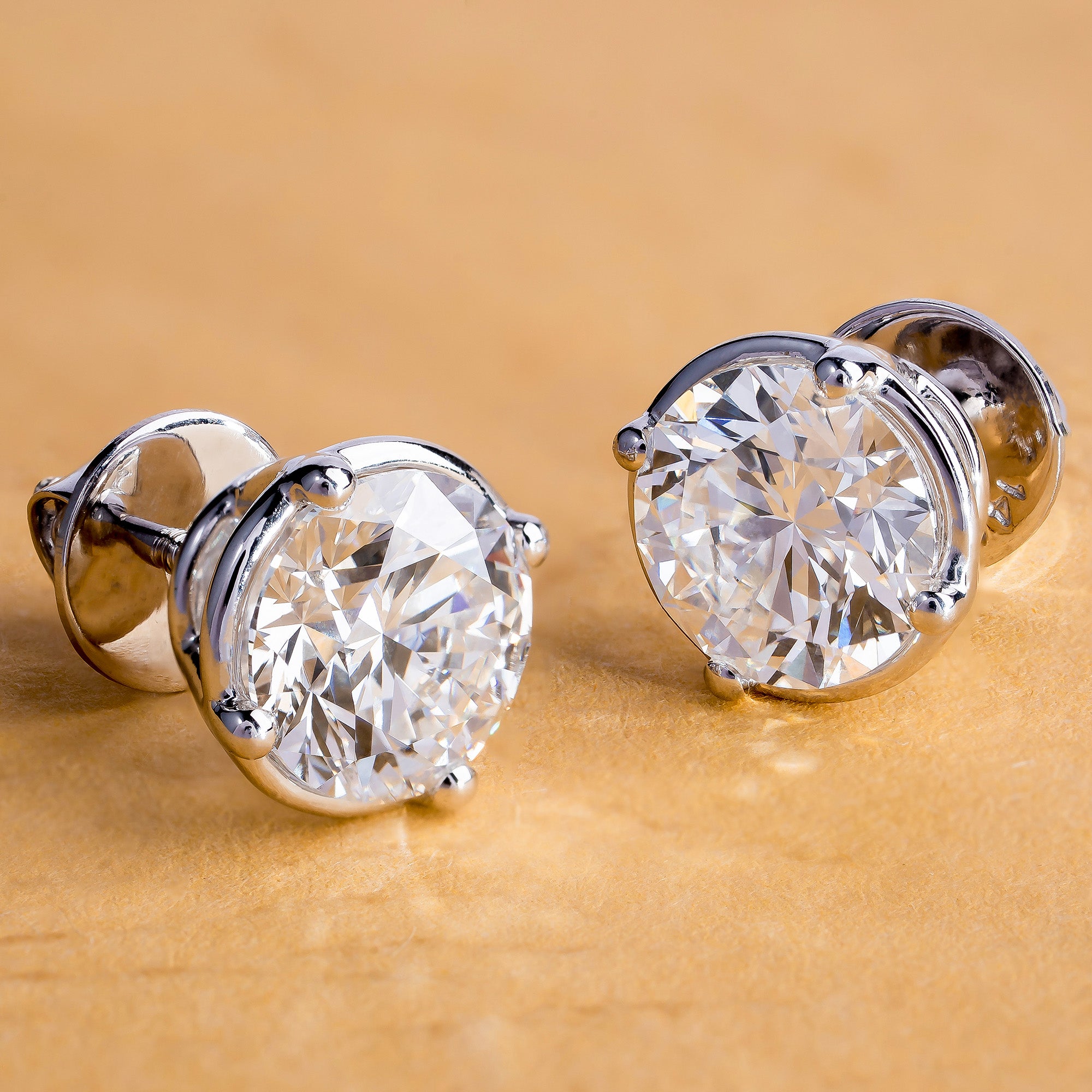 Shimmering Light Crystal Round Stud