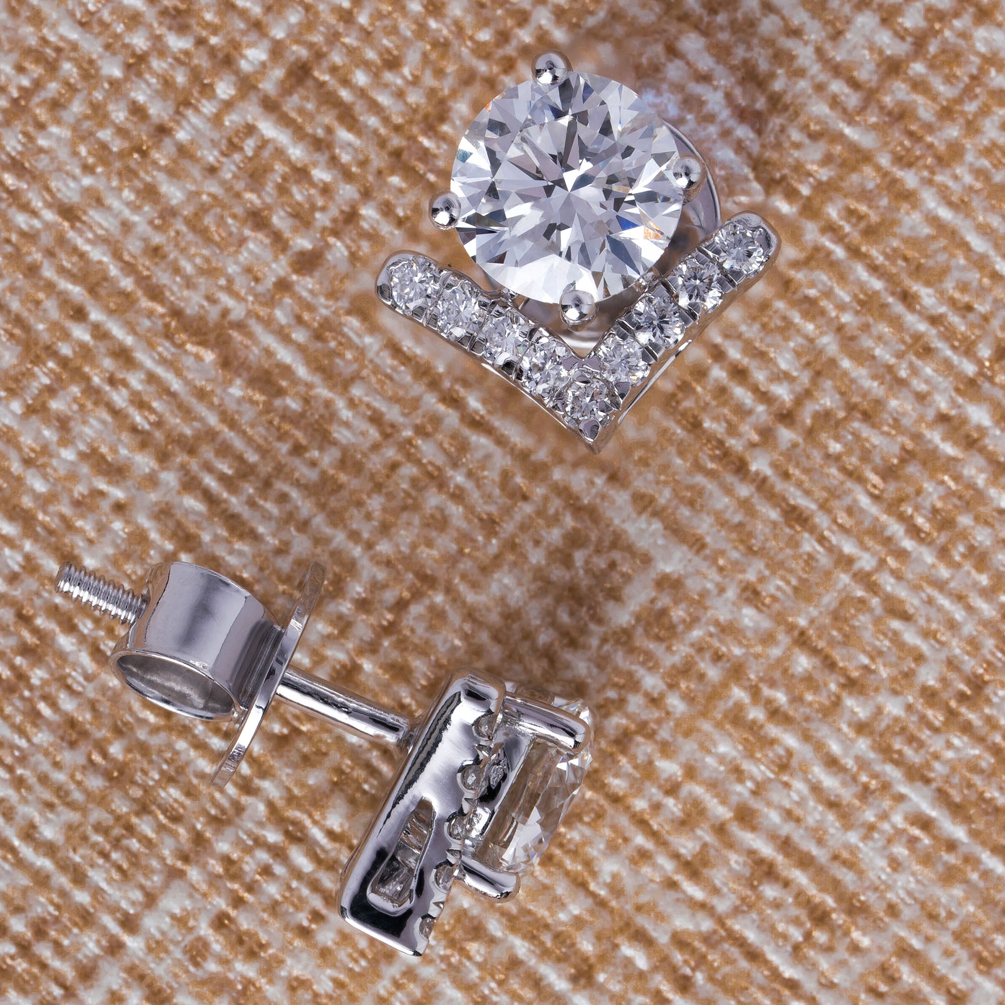 Opulent Spark Round Diamond Earrings