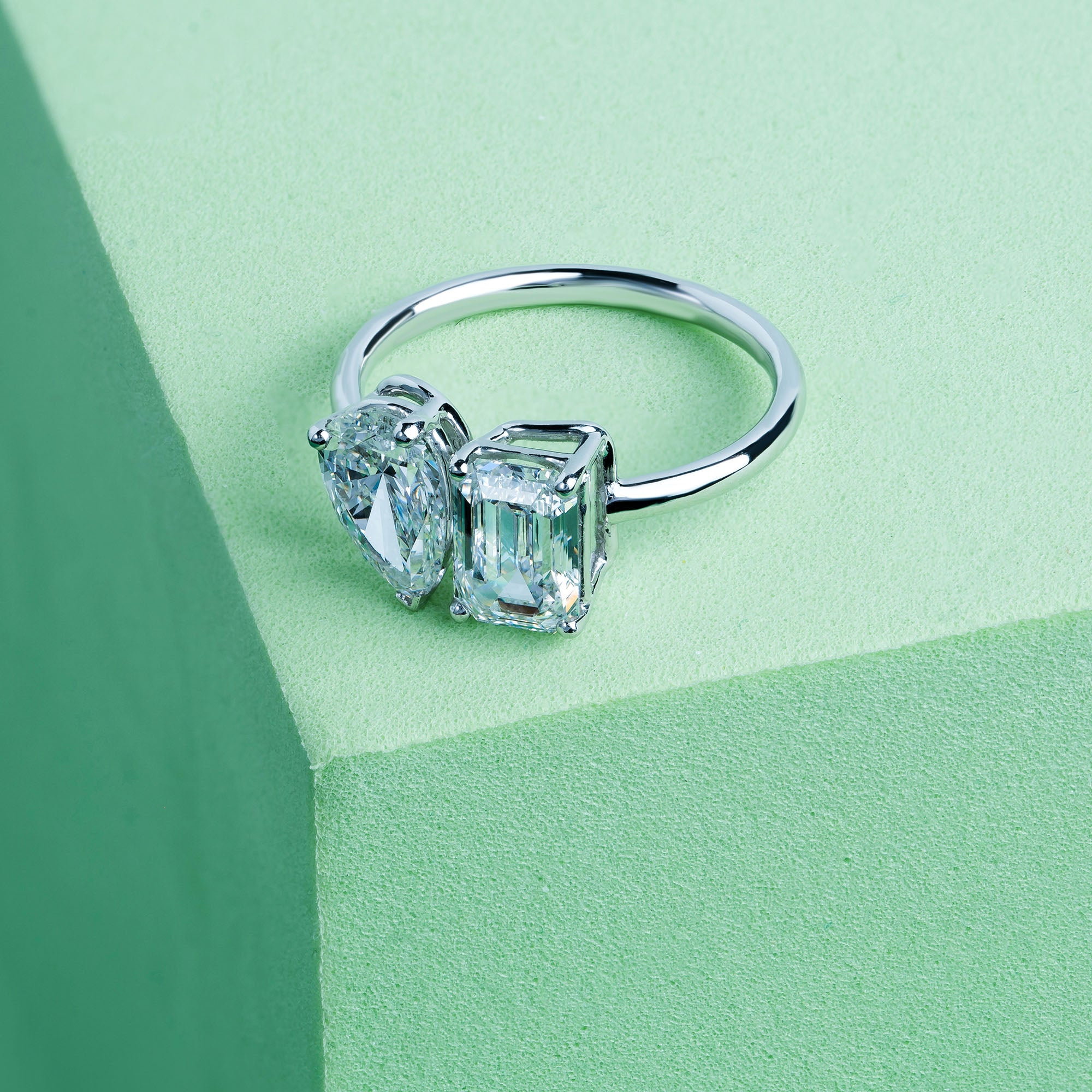 Classical Emerald and Pear Toi-Et-Moi Engagement Ring