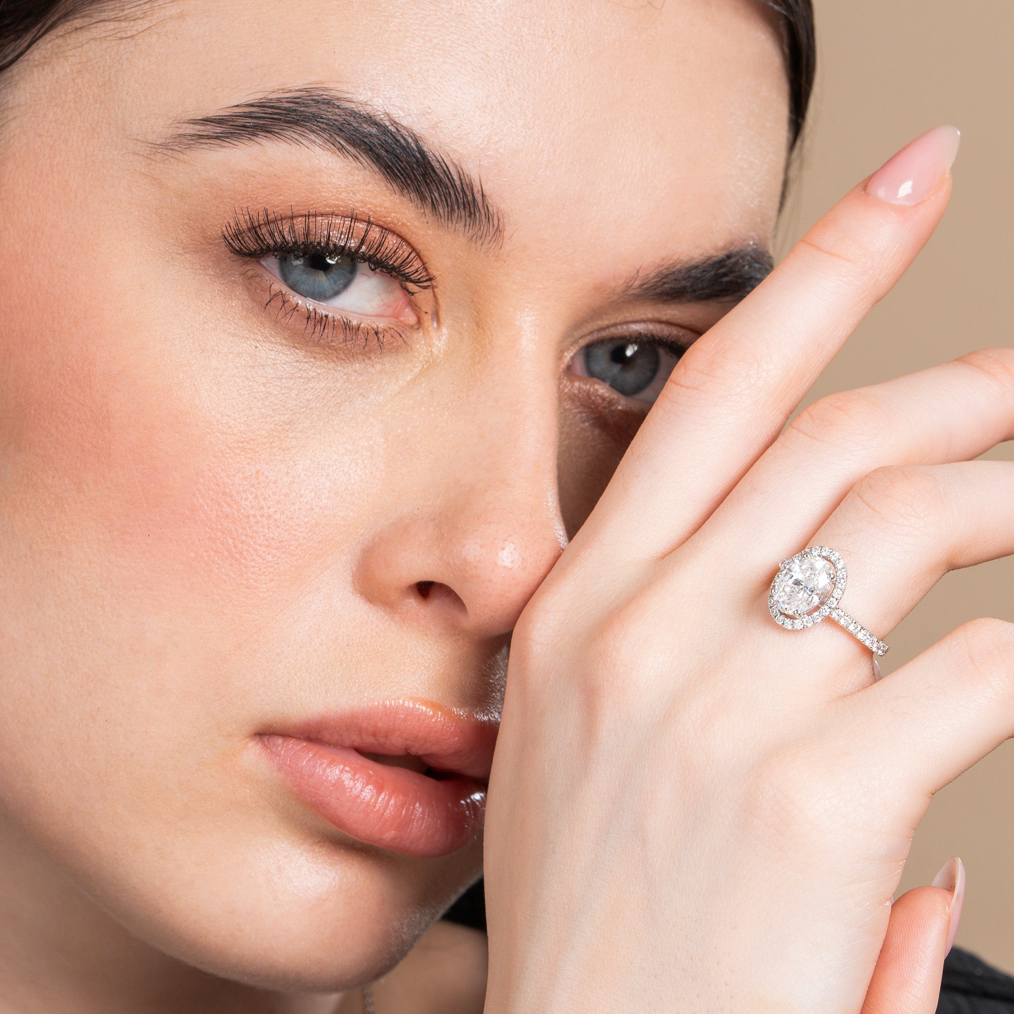 Classical Halo Oval Engagement Ring