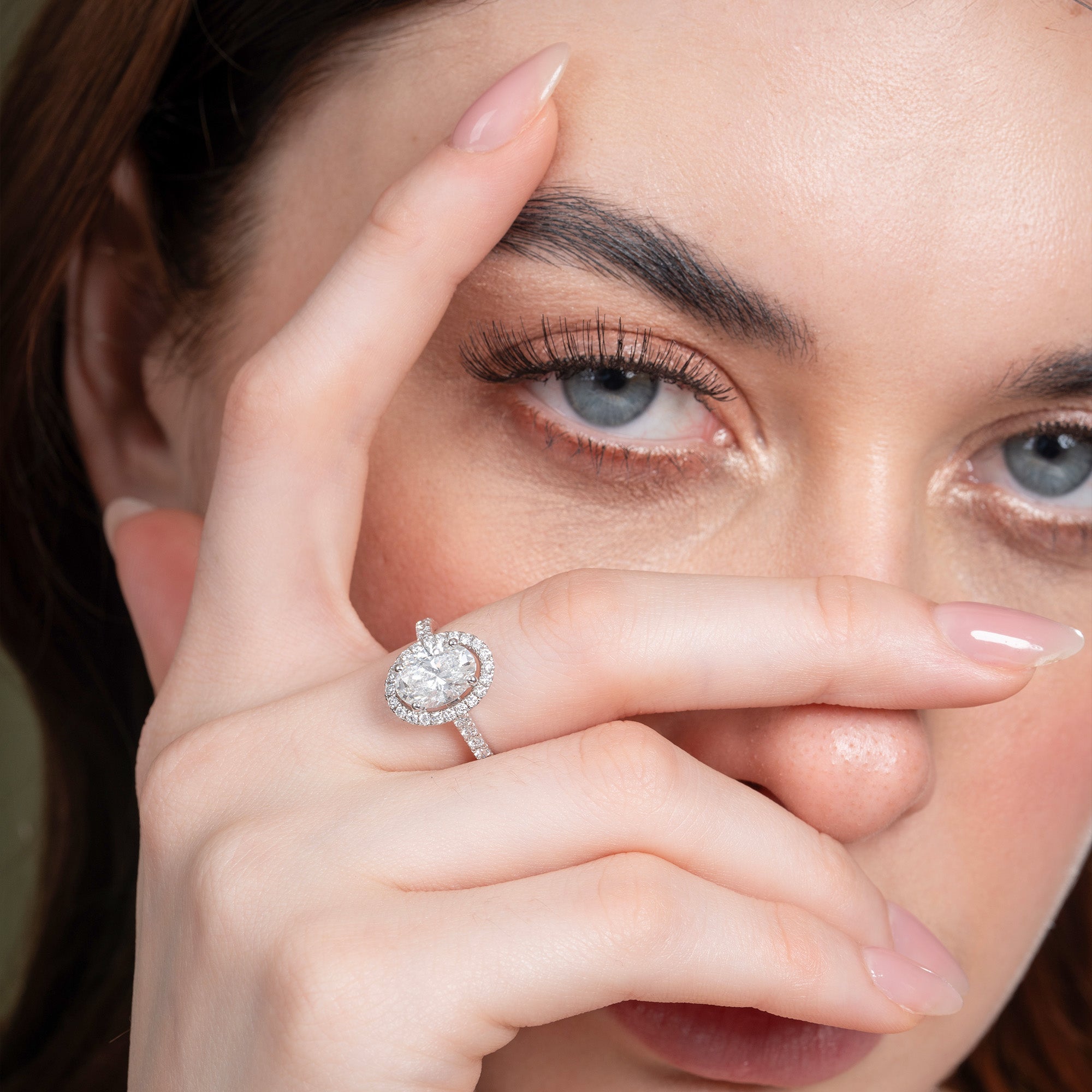 Classical Halo Oval Engagement Ring