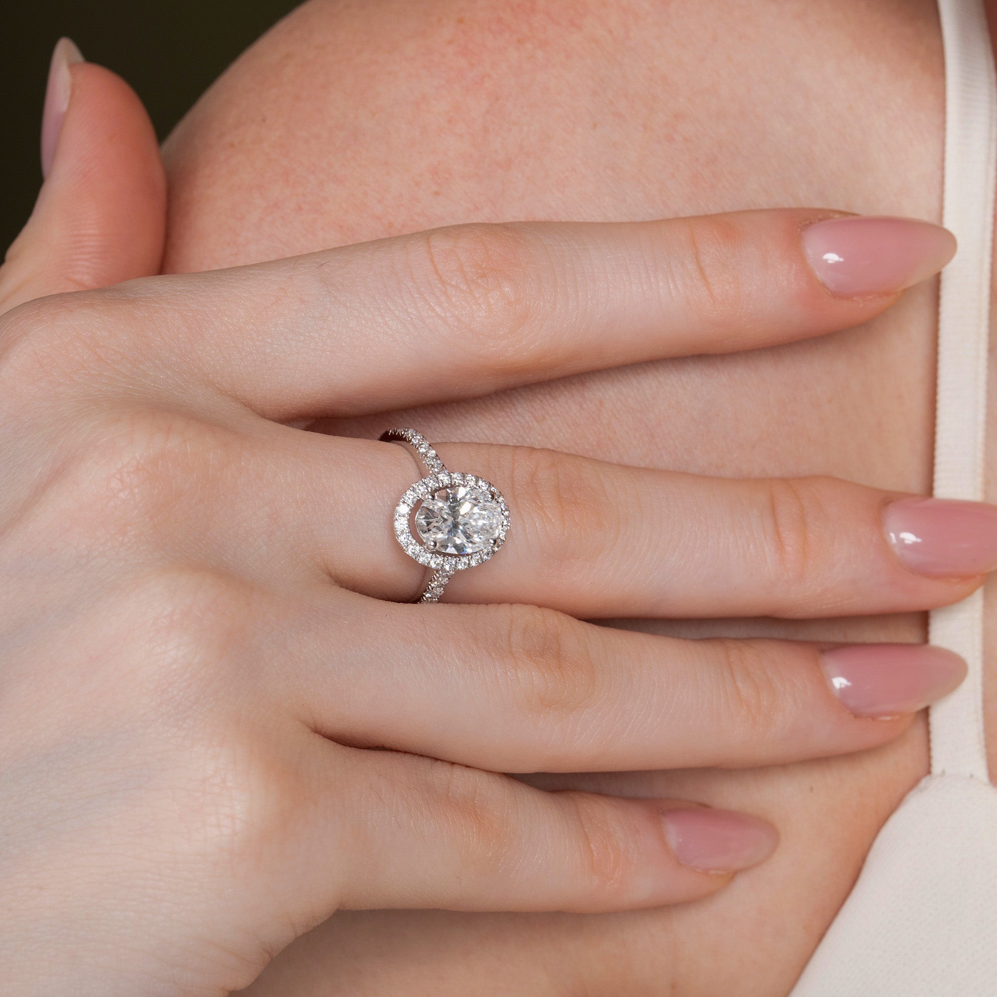 Classical Halo Oval Engagement Ring