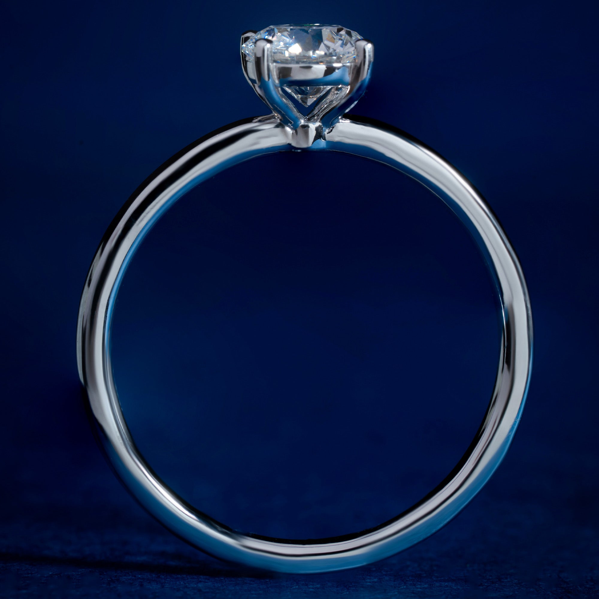 Classical Four Prong Round Engagement Ring