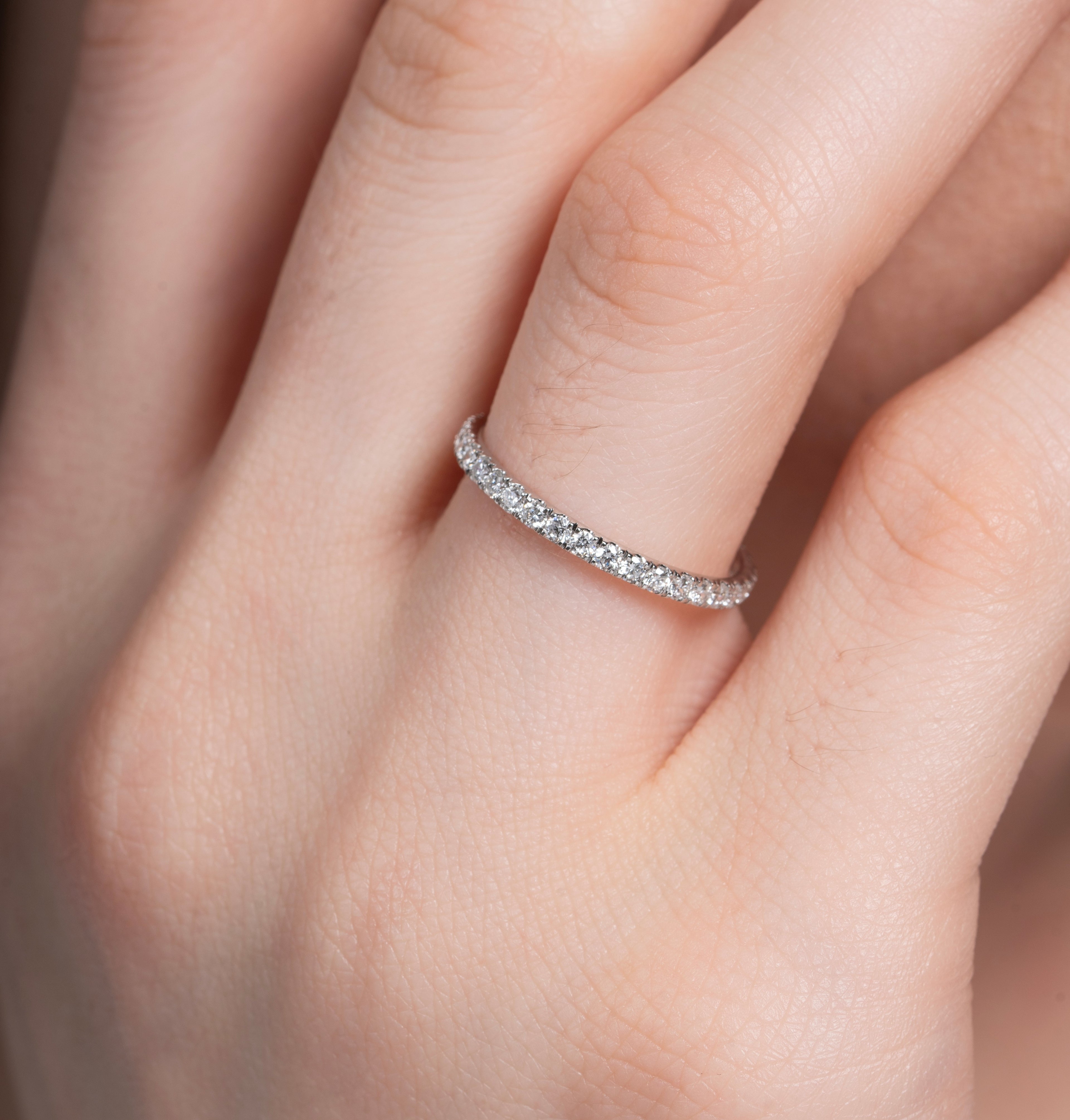 Sparkling Round Wedding Band